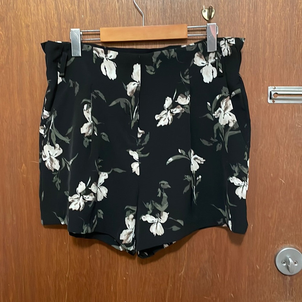 NWT Dynamite Paperbag Soft Shorts